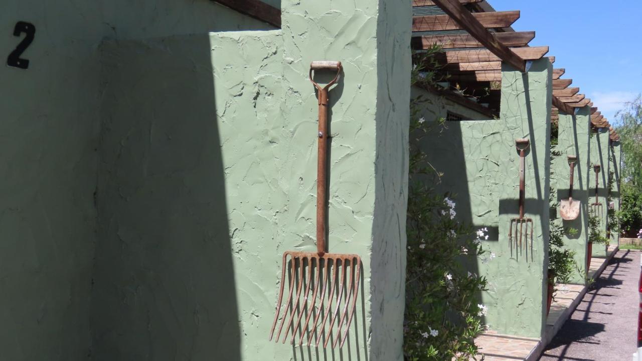 Die Windpomp Gastehuis Beaufort West Eksteriør billede